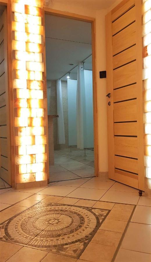 Dobogoko Jurtaszallas Buitenkant foto